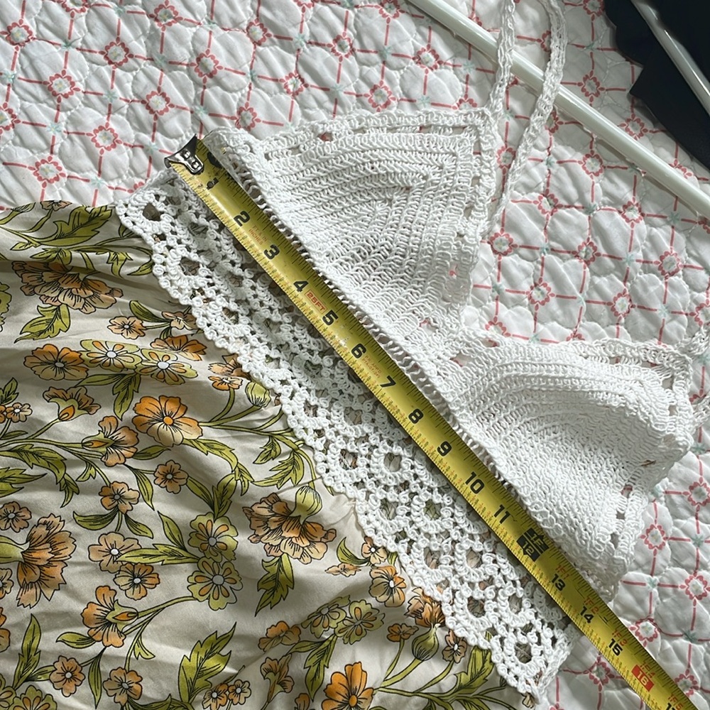 JJ’s house crochet top floral ruffled maxi dress - Picture 7 of 8